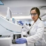 Spesimen Lama vs. Ambil Ulang: Mana yang Tepat Saat Dokter Minta Pemeriksaan Tambahan?